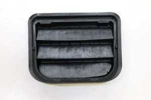 2018-2021 Volvo V90 Quarter Panel Air Pressure Vent Grille - Rear (Used OEM)
