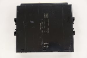 2020-2024 Toyota 4Runner Temperature Blower Motor Control Module (Used OEM)