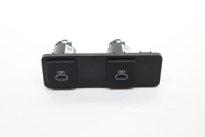 2021-2024 Jaguar XF Dual USB Socket Charger Port (Used OEM)