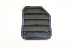 2016-2018 Lincoln MKX Quarter Panel Air Pressure Vent Grille - Rear (Used OEM)