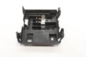2020-2024 Ford ESCAPE Engine Battery Fuse Relay Box (Used OEM)