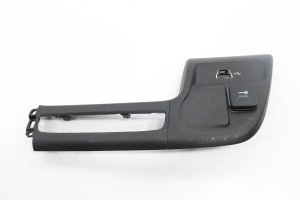 2022-2026 Ram ProMaster 3500 Dash Switch Bezel with USB Port Hub (Used OEM)