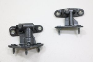 2012-2015 Mercedes-Benz ML500 Gray Door Upper and Lower Hinge Set - Rear, Left (Driver) (Used OEM)