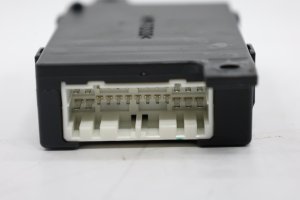 2019-2021 Hyundai Tucson Seat Heater Control Module - Front (Used OEM)