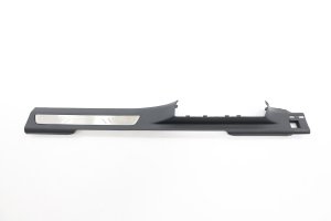 2018-2025 Volkswagen Atlas Door Sill Plate Trim Panel - Front, Right (Passenger) (Used OEM)