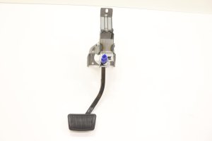 2020-2025 Kia Soul Brake Pedal with Sensor (Used OEM)