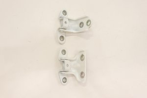 2020-2025 Kia Soul White Door Upper and Lower Hinge Set - Rear, Left (Driver) (Used OEM)