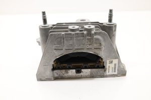 2020-2026 Chrysler Voyager Transmission Mount Support Bracket (Used OEM)
