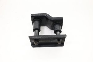 2022-2025 Nissan Frontier Leaf Spring Shackle Bracket - Rear (Used OEM)