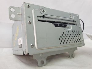 2011 GMC Terrain AM/FM CD MP3 Navigation Radio with 2GB Memory (Used OEM)