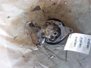 2001-2004 Mazda Tribute Power Steering Pump (Used OEM)