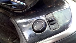 2015-2024 Nissan Murano Master Power Window and Door Lock Switch - Left (Driver) (Used OEM)