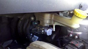 2009-2012 Dodge Journey Brake Master Cylinder (Used OEM)