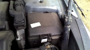 2016-2017 Hyundai Sonata Engine Fuse Box with Wiring Harness (Used OEM)