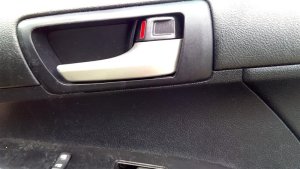 2010-2015 Toyota Prius Red Interior Door Handle - Right (Passenger) (Used OEM)