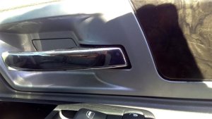 2008-2020 Dodge Grand Caravan Chrome Chrome Interior Door Handle - Right (Passenger) (Used OEM)