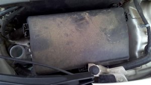 2013 Chevrolet Malibu Engine Fuse Box (Used OEM)