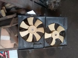 2004 Cadillac CTS Dual A/C Condenser Fan Motor Assembly (Used OEM)