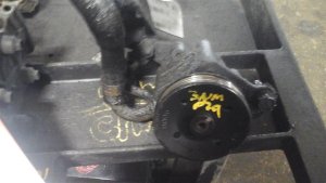 2004-2011 Mitsubishi Endeavor Power Steering Pump (Used OEM)