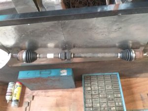 2018-2020 Hyundai Elantra GT Front Drive Axle Shaft Assembly - Right (Passenger) (Used OEM)