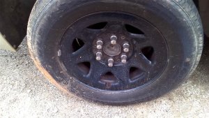 2015-2020 GMC Yukon XL Black 17x8 7-Spoke Painted Steel Wheel (Used OEM)