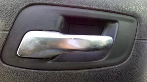 2011-2020 Chrysler 300 Interior Door Handle - Left (Driver) (Used OEM)