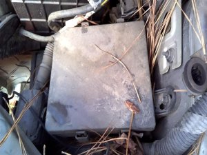 2013-2019 Nissan Sentra Underhood Engine Fuse Box Assembly (Used OEM)