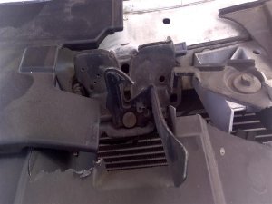 2011-2023 Chrysler 300 Trunk Latch (Used OEM)
