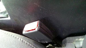 2009-2012 Jeep Liberty Black Seat Belt Buckle - Front, Left (Driver) (Used OEM)
