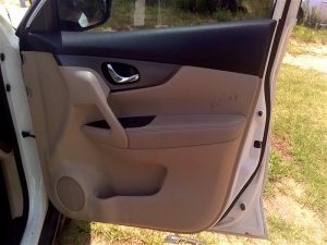 2014-2016 Nissan Rogue Tan Door Interior Trim Panel - Front, Right (Passenger) (Used OEM)