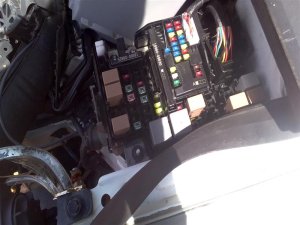 2017 Hyundai Elantra Engine Fuse Box with Wiring Harness (Used OEM)