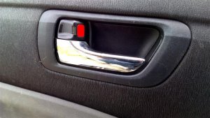 2004-2009 Toyota Prius Chrome Chrome Interior Door Handle - Left (Driver) (Used OEM)