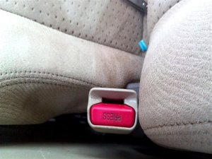 2009-2014 Nissan Murano Tan Seat Belt Buckle - Front, Right (Passenger) (Used OEM)