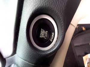2015-2016 Chrysler 200 Push Button Ignition Start Stop Switch (Used OEM)
