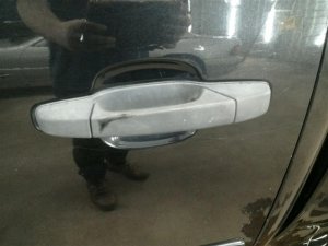 2007-2013 Chevrolet Avalanche Rear Textured Exterior Door Handle - Left (Driver) (Used OEM)