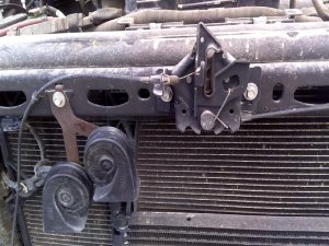 2009-2014 Ford F-150 Hood Latch (Used OEM)