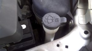 2010-2017 Chevrolet Equinox Washer Fluid Reservoir Assembly with Pump (Used OEM)