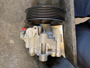 2002-2009 Toyota Camry Power Steering Pump Assembly (Used OEM)