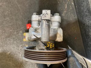 1999-2004 Nissan Frontier Power Steering Pump with Pulley (Used OEM)