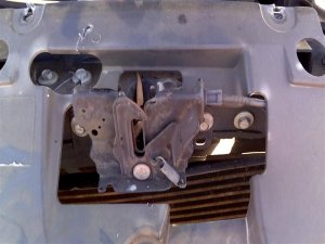 2008-2014 Dodge Avenger Hood Latch (Used OEM)