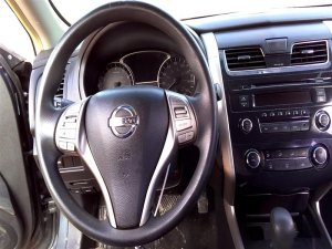 2013 Nissan Altima Black Tilt and Telescopic Steering Column (Used OEM)