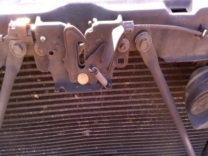 2011-2015 Dodge Durango Hood Latch (Used OEM)