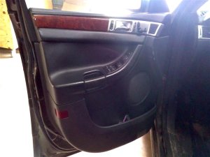 2004-2008 Chrysler Pacifica Black Door Interior Trim Panel - Front, Left (Driver) (Used OEM)