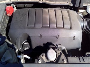 2008-2017 Buick Enclave 3.6L V6 Engine Cover (Used OEM)