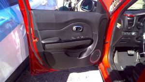 2014-2019 Kia Soul Black Door Interior Trim Panel with Power Windows and Locks - Front (Used OEM)