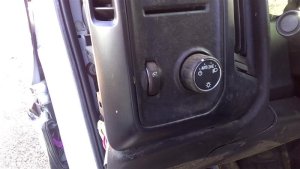 2015-2020 GMC Yukon XL Headlight and Brake Switch (Used OEM)