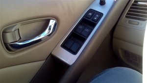 2009-2014 Nissan Murano Master Power Window and Door Lock Switch - Left (Driver) (Used OEM)