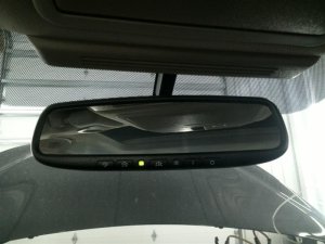 2013 INFINITI G37 Automatic Dimming Interior Rear View Mirror (Used OEM)