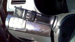 2012-2017 Hyundai Veloster Turn Signal Fog Light and Auto Headlamp Combination Switch (Used OEM)