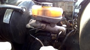 2002-2004 Ford F-150 Brake Master Cylinder (Used OEM)